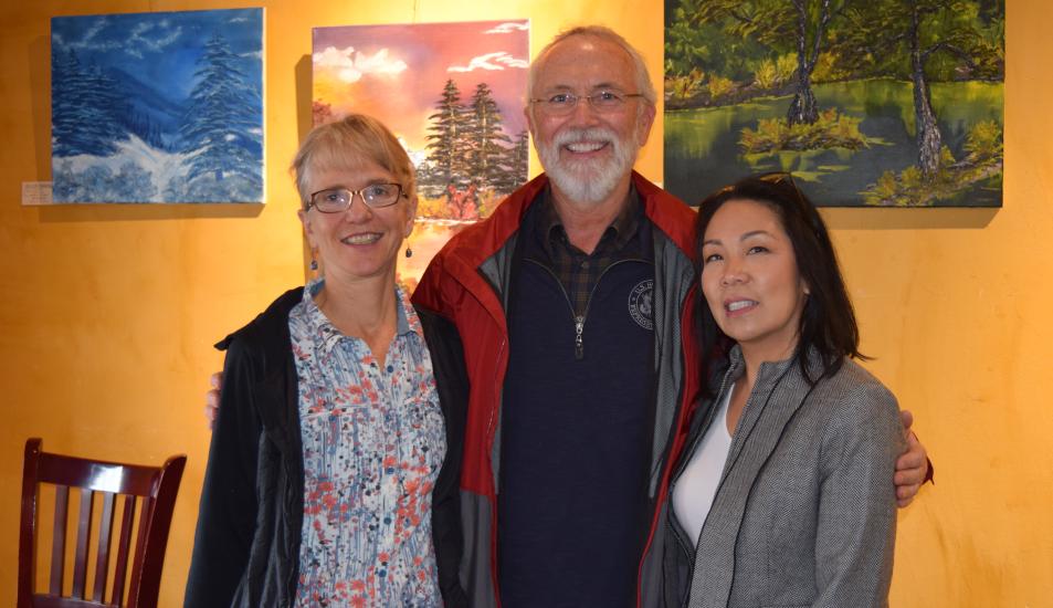 Dan Newhouse with Constituents