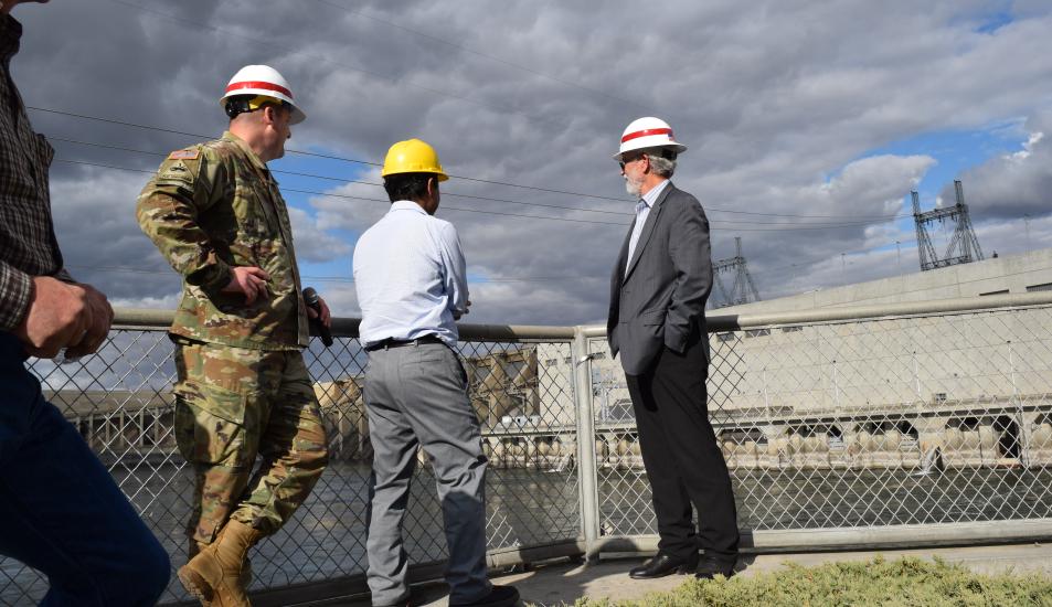 Dan Newhouse with Constituents