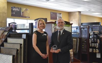 Dan Newhouse with Constituents