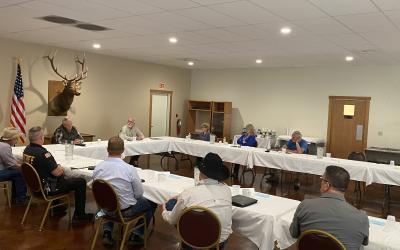 Dan Newhouse with Constituents